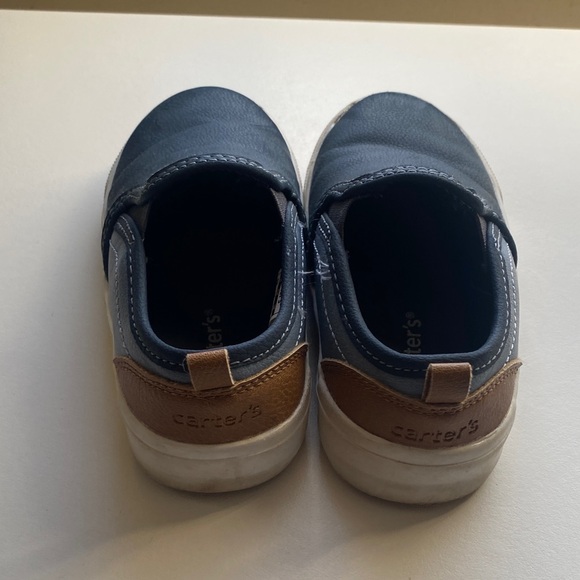 🌻 Carter's Dark Blue and White Kids Slip-On Sneakers - Picture 3 of 4
